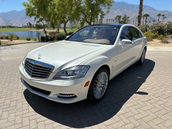 Used-2012-Mercedes-Benz-S-Class-S-550-4MATIC