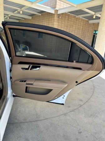 Used-2012-Mercedes-Benz-S-Class-S-550-4MATIC