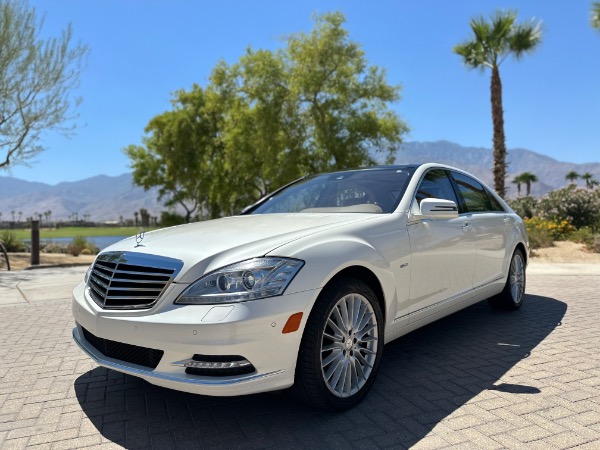 Used-2012-Mercedes-Benz-S-Class-S-550-4MATIC
