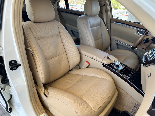 Used-2012-Mercedes-Benz-S-Class-S-550-4MATIC