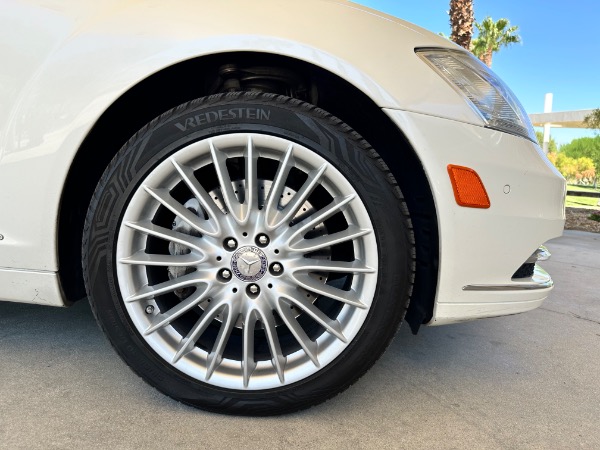 Used-2012-Mercedes-Benz-S-Class-S-550-4MATIC