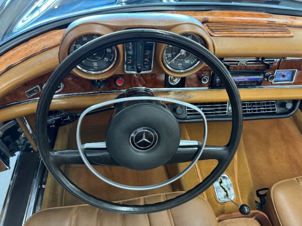 Used-1969-Mercedes-Benz-280SE