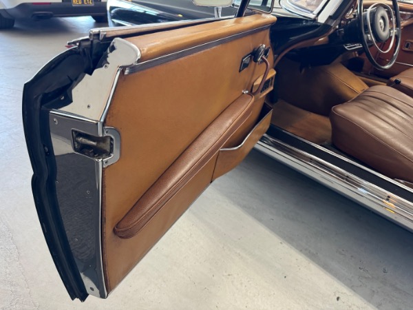Used-1969-Mercedes-Benz-280SE