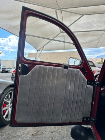 Used-1965-Citroen-2cv-Deux-Chevaux
