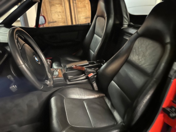 Used-2000-BMW-Z3-23