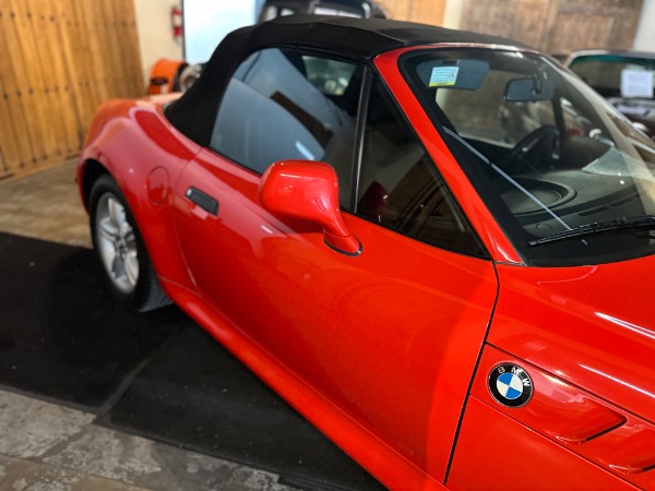 Used-2000-BMW-Z3-23