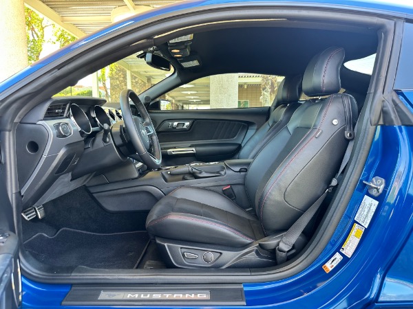 Used-2017-Ford-Mustang-GT