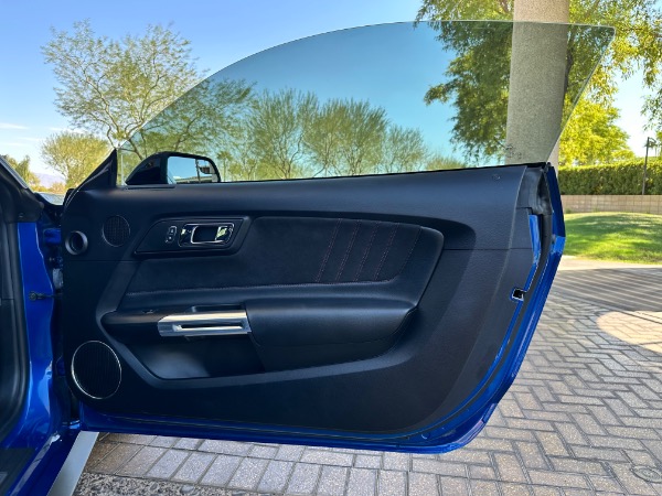 Used-2017-Ford-Mustang-GT