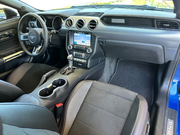 Used-2017-Ford-Mustang-GT