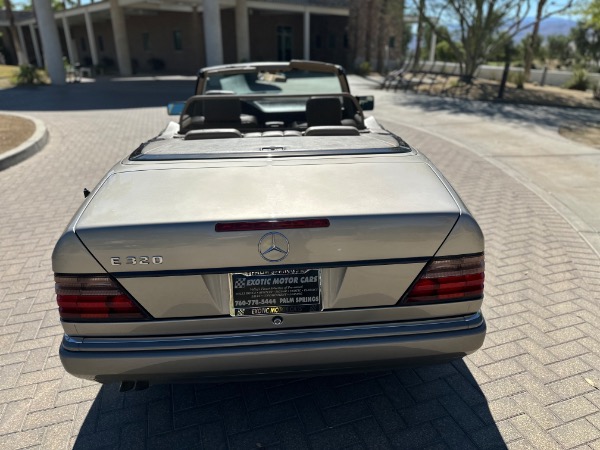 Used-1995-Mercedes-Benz-E-Class-E-320