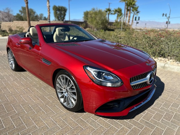 Used-2019-Mercedes-Benz-SLC-SLC-300