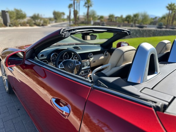 Used-2019-Mercedes-Benz-SLC-SLC-300
