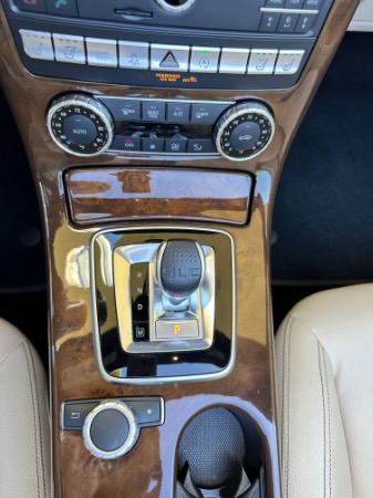Used-2019-Mercedes-Benz-SLC-SLC-300