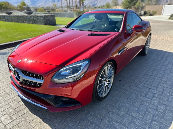 Used-2019-Mercedes-Benz-SLC-SLC-300