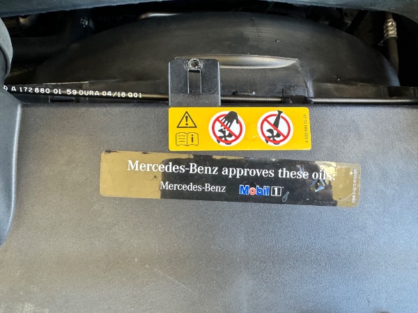 Used-2019-Mercedes-Benz-SLC-SLC-300