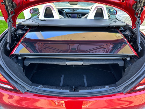 Used-2019-Mercedes-Benz-SLC-SLC-300