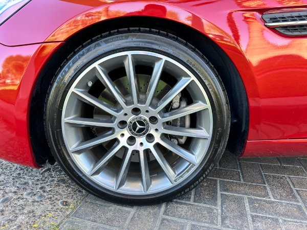 Used-2019-Mercedes-Benz-SLC-SLC-300